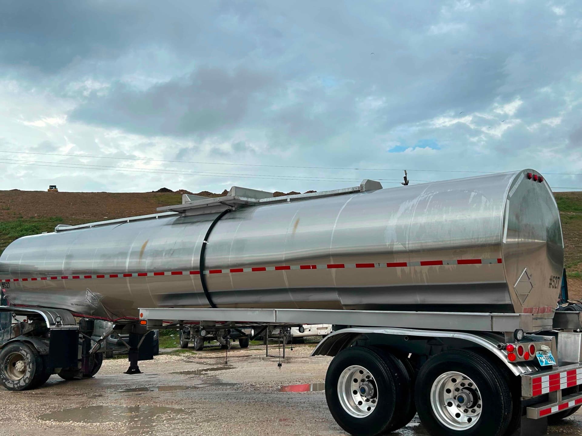 Reliable Fleet Solutions That Work Hard.